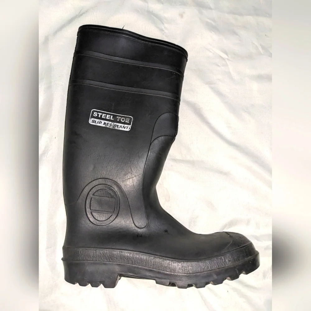 Genfoot Inc. Steel Toe Slip Resistant Muck Boots - Picture 2 of 14